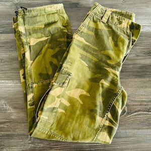 Size 2 TopShop Camo Pants